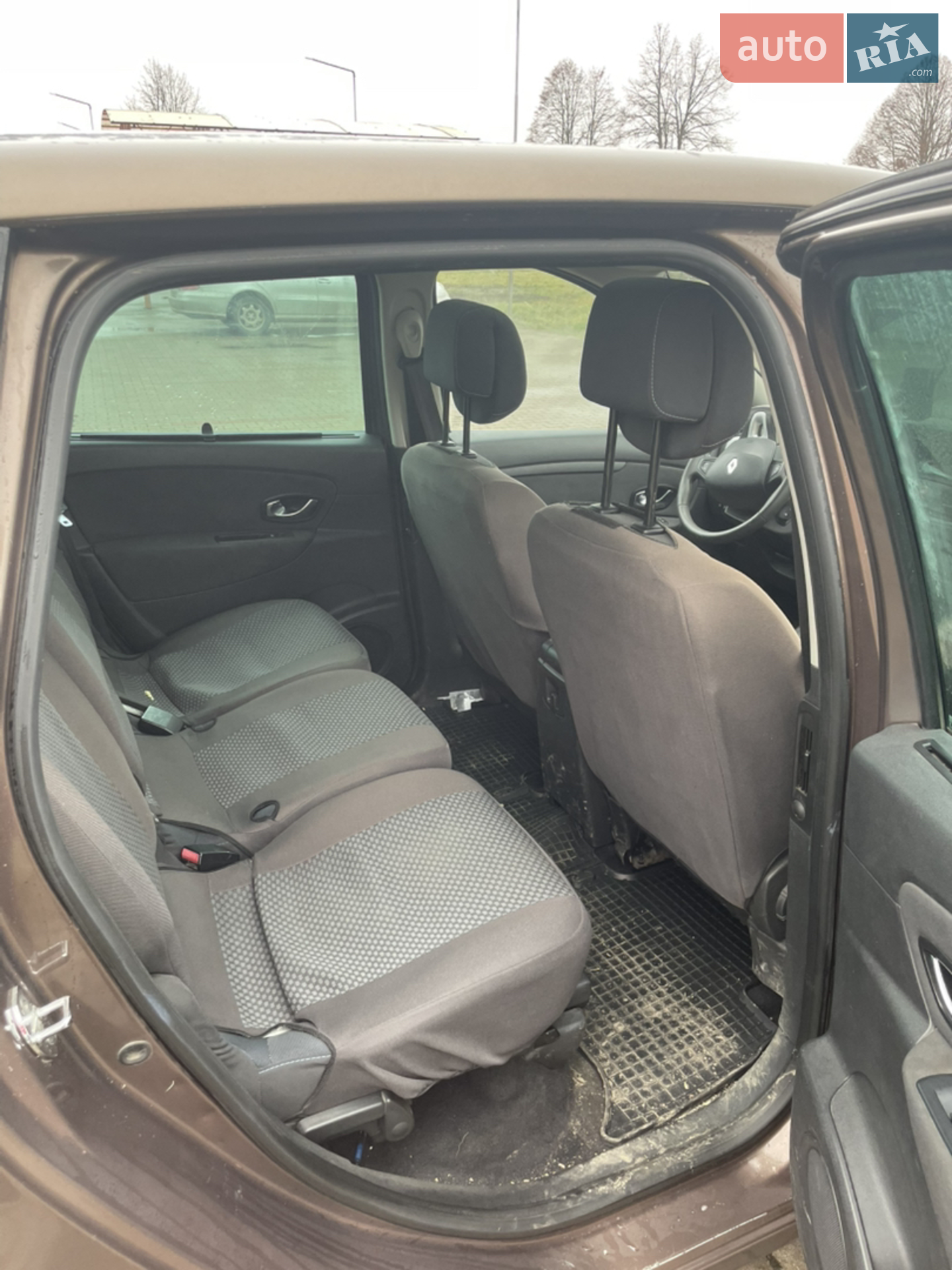 2010 Renault Scenic - мініатюра 9