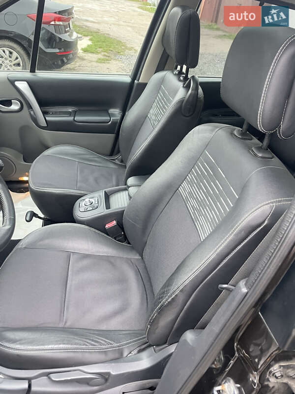 Минивэн Renault Scenic 2008 в Ровно фото 10 Минивэн Renault Scenic 2008 в Ровно