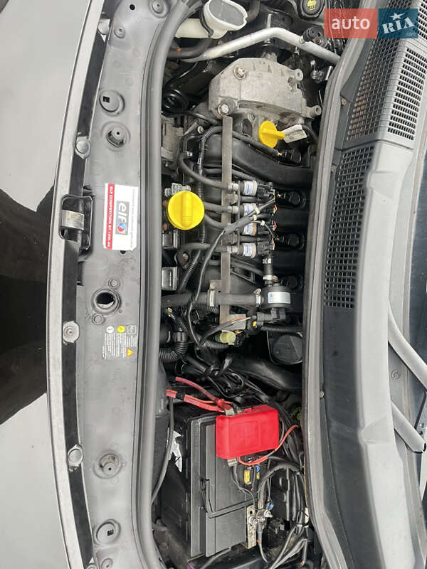 Минивэн Renault Scenic 2008 в Ровно фото 19 Минивэн Renault Scenic 2008 в Ровно