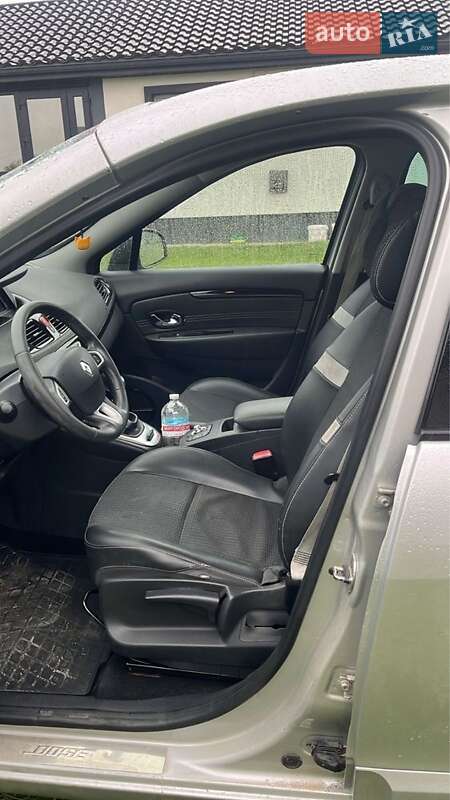 Минивэн Renault Scenic 2011 в Горохове