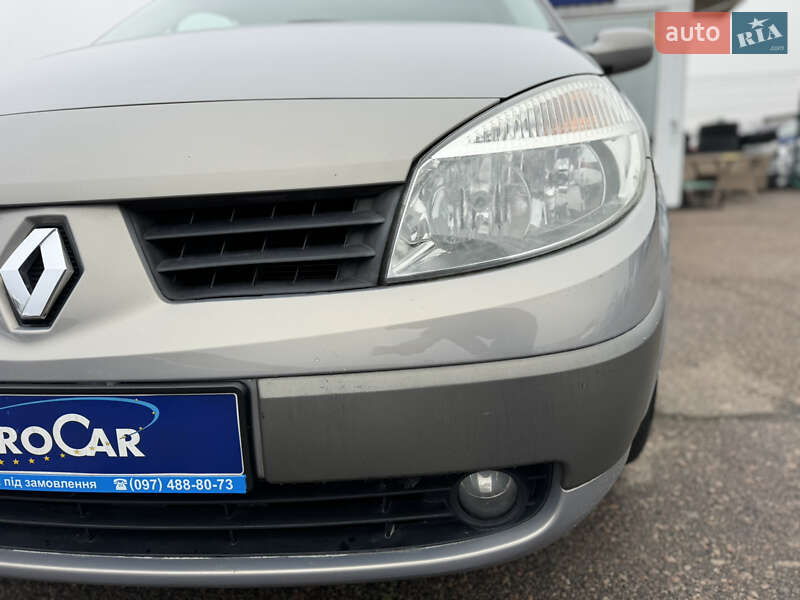 Мінівен Renault Scenic 2004 в Києві