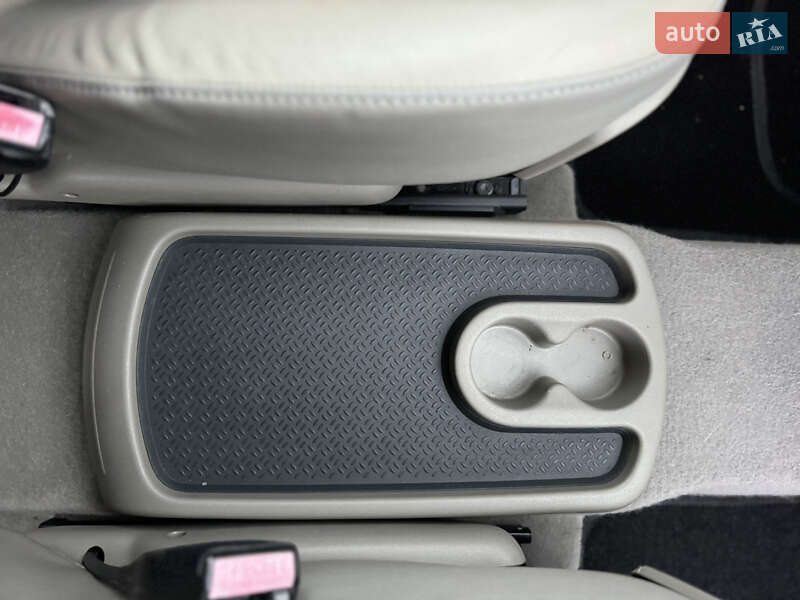 Мінівен Renault Scenic 2004 в Києві