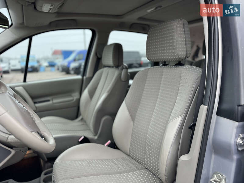 Мінівен Renault Scenic 2004 в Києві