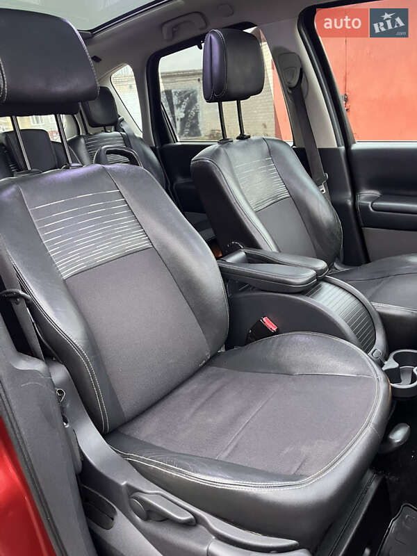 Минивэн Renault Scenic 2008 в Луцке фото 19 Минивэн Renault Scenic 2008 в Луцке