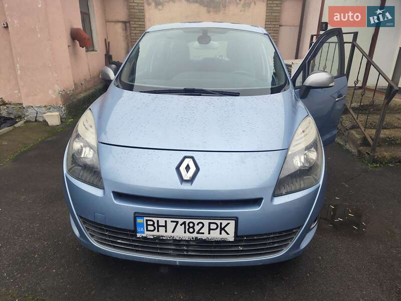 Renault Scenic 2011 Renault Scenic 2011