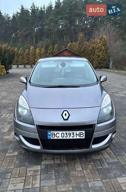 Минивэн Renault Scenic 2011 в Судовой Вишне