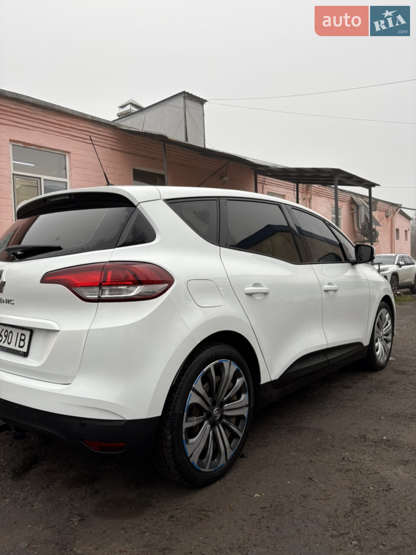 2017 Renault Scenic - мініатюра 12