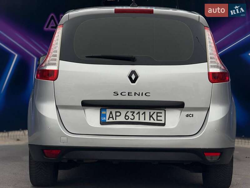Минивэн Renault Scenic 2012 в Запорожье