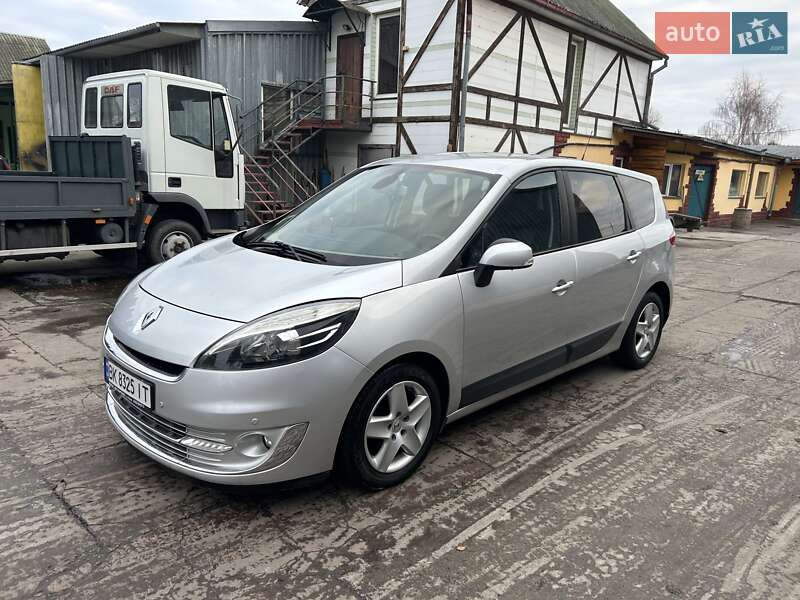 Мінівен Renault Scenic 2013 в Рівному фото 2 Мінівен Renault Scenic 2013 в Рівному