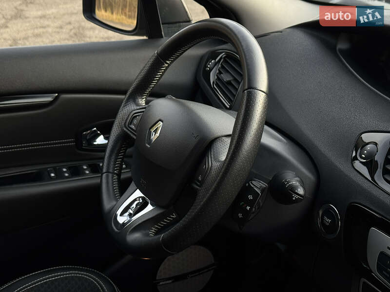 Минивэн Renault Scenic 2015 в Моршине