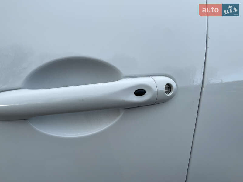 Мінівен Renault Scenic 2012 в Рівному фото 11 Мінівен Renault Scenic 2012 в Рівному