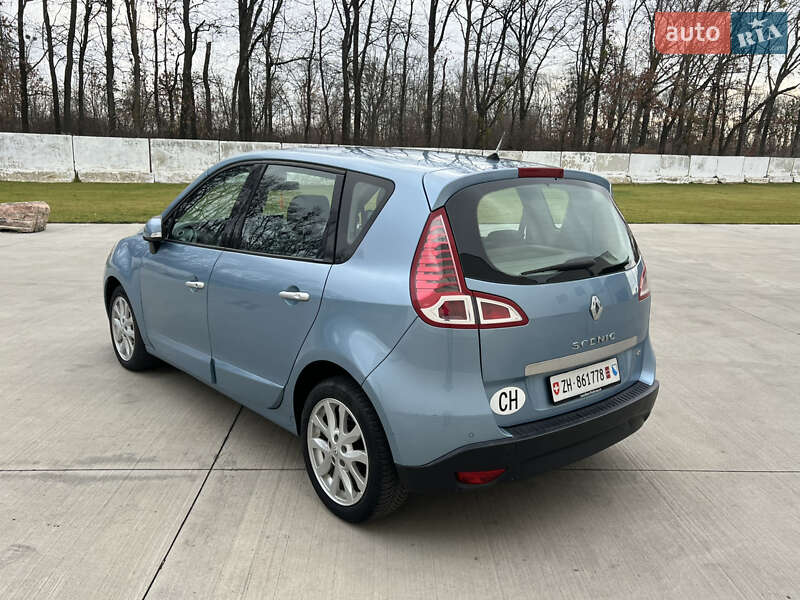 Минивэн Renault Scenic 2011 в Луцке