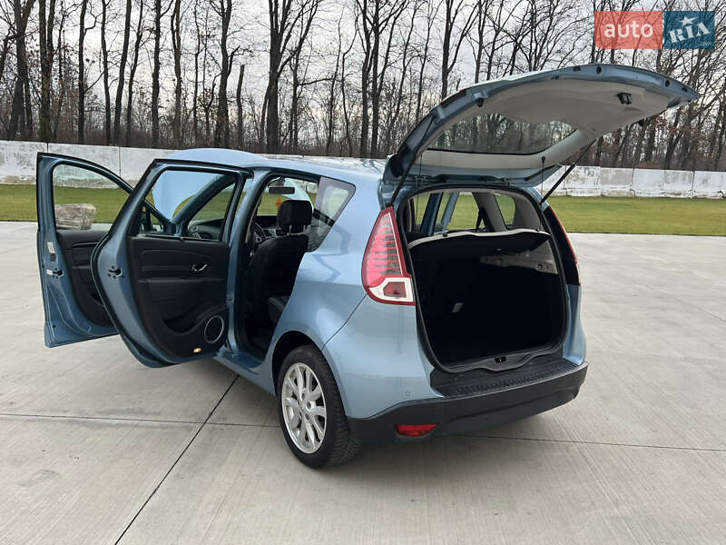Минивэн Renault Scenic 2011 в Луцке