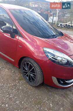 Минивэн Renault Scenic 2012 в Ивано-Франковске