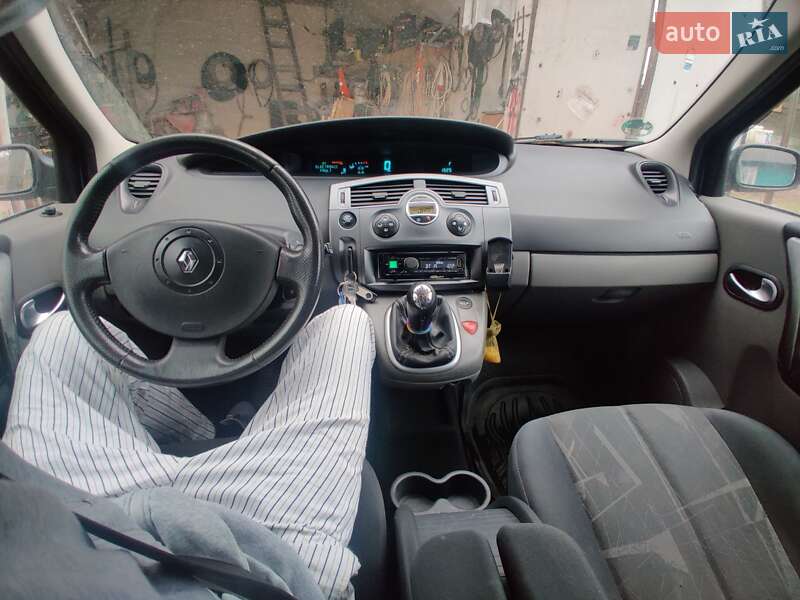 Минивэн Renault Scenic 2005 в Львове фото 5 Минивэн Renault Scenic 2005 в Львове