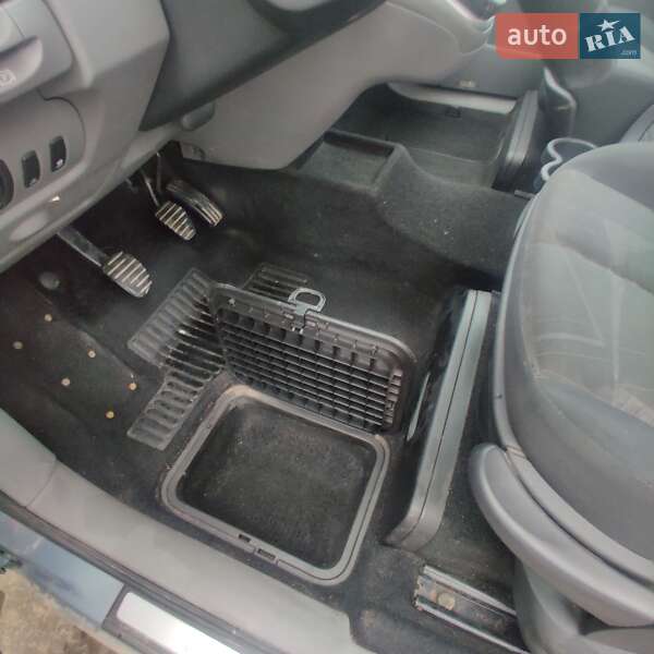 Минивэн Renault Scenic 2005 в Львове фото 7 Минивэн Renault Scenic 2005 в Львове
