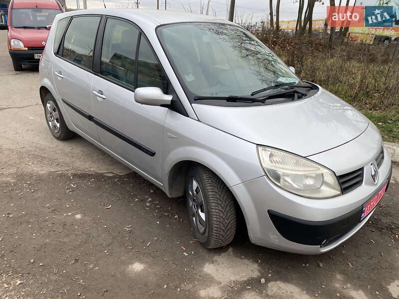 Минивэн Renault Scenic 2005 в Ровно