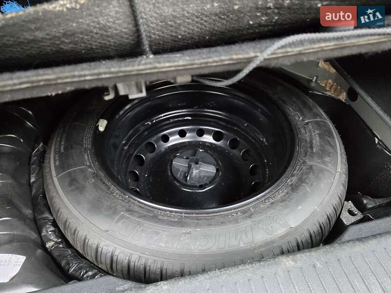 Минивэн Renault Scenic 2010 в Тернополе