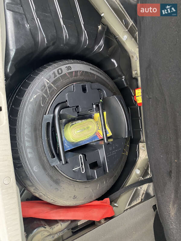 Мінівен Renault Scenic 2005 в Чернівцях
