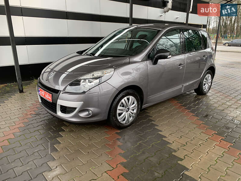Минивэн Renault Scenic 2009 в Виннице