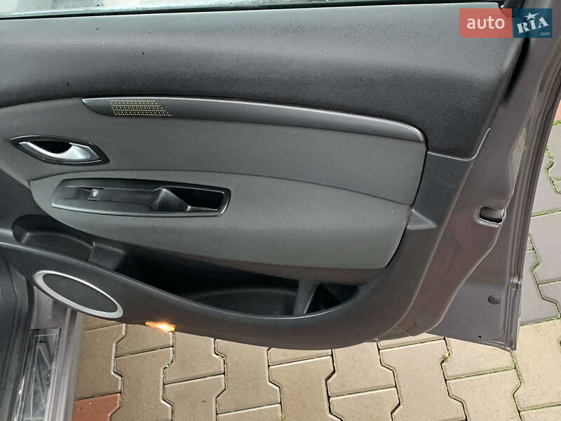 Минивэн Renault Scenic 2009 в Виннице