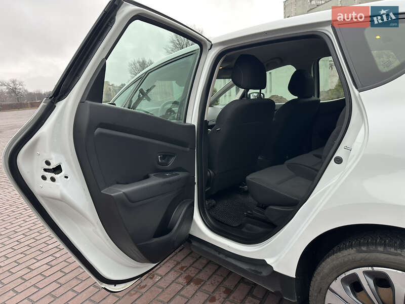 Минивэн Renault Scenic 2017 в Днепре