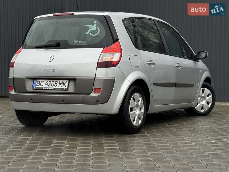Минивэн Renault Scenic 2005 в Дрогобыче