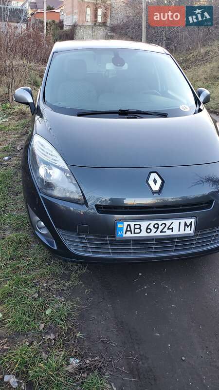 Минивэн Renault Scenic 2011 в Виннице