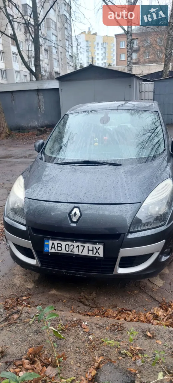2010 Renault Scenic - мініатюра 16