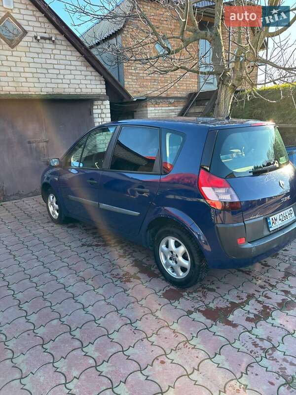 Минивэн Renault Scenic 2003 в Казатине