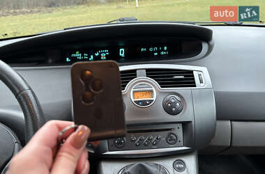 Мінівен Renault Scenic 2005 в Житомирі