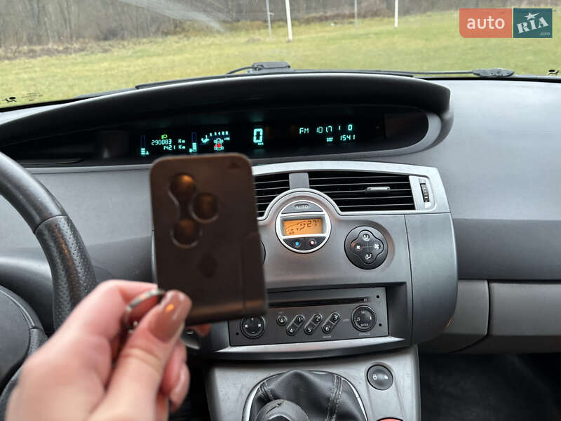 Мінівен Renault Scenic 2005 в Житомирі