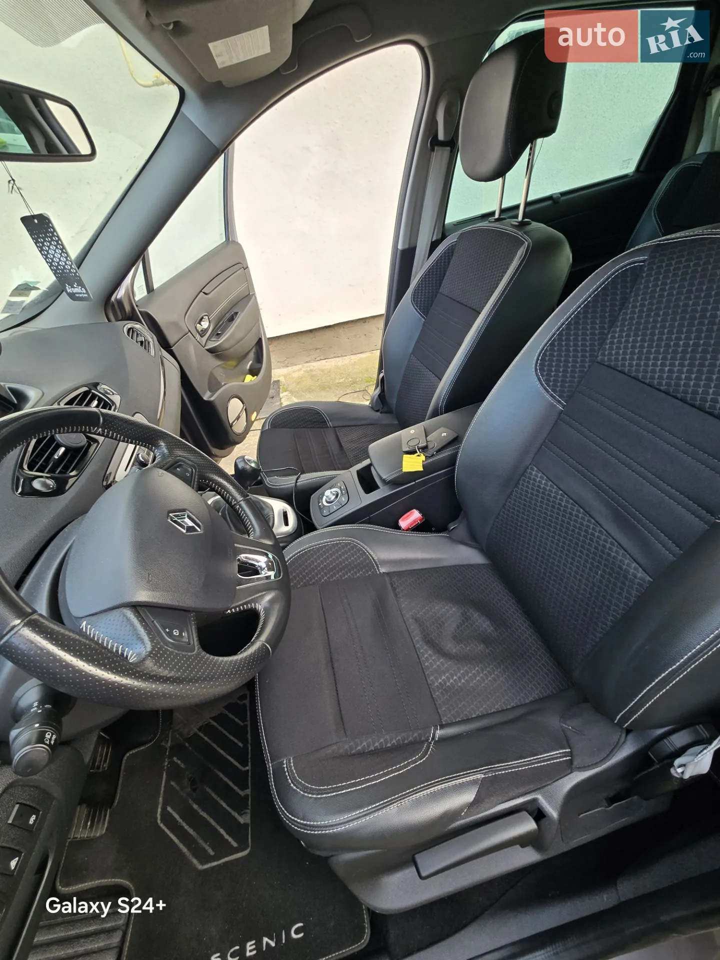 2014 Renault Scenic - мініатюра 25