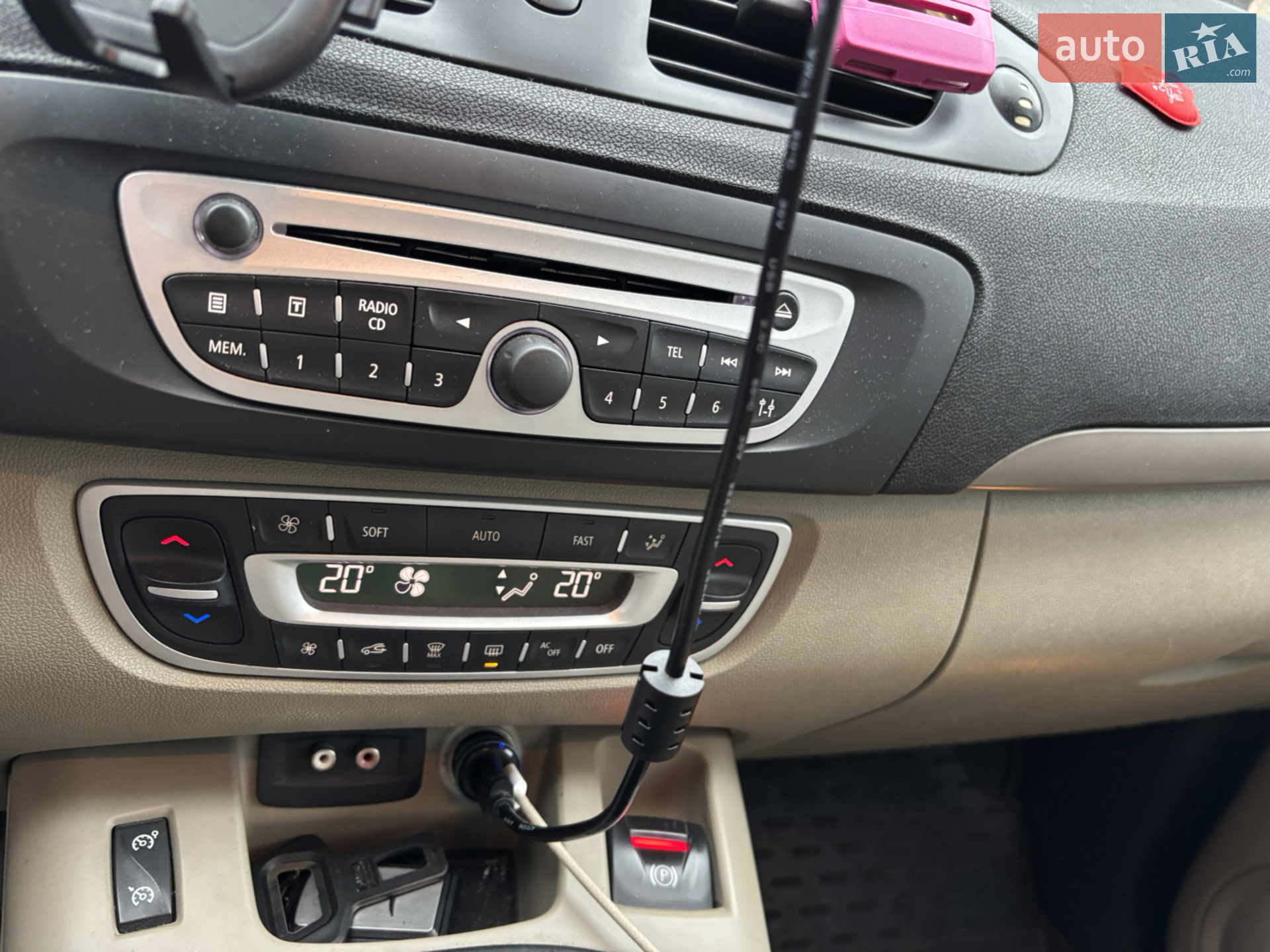 2010 Renault Scenic - мініатюра 33