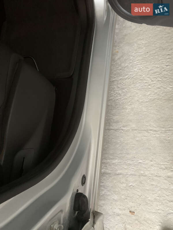 Минивэн Renault Scenic 2015 в Ровно