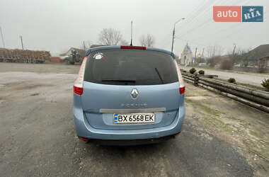 Минивэн Renault Scenic 2009 в Довбыше