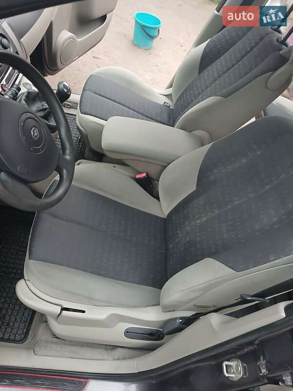 Мінівен Renault Scenic 2005 в Тернополі