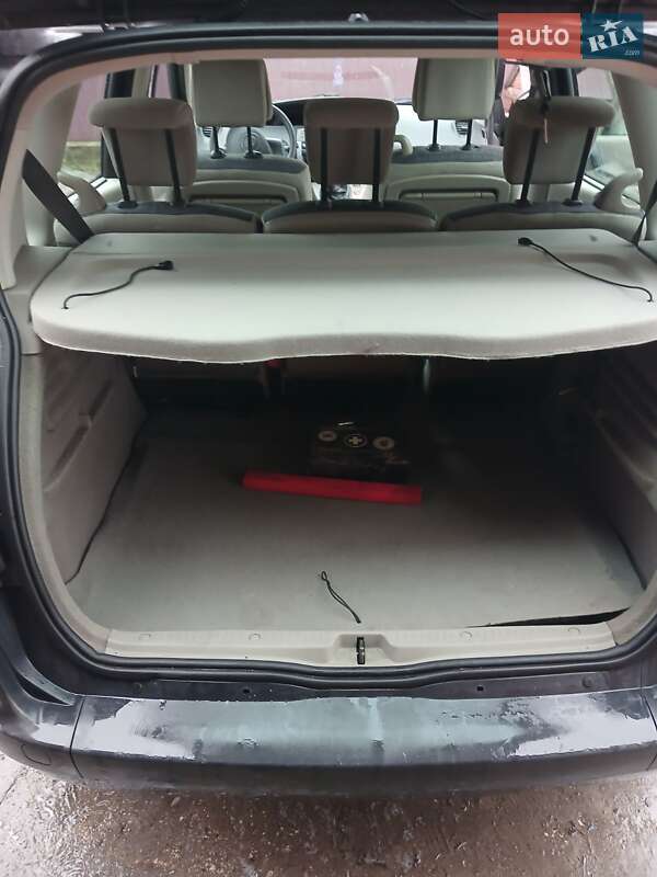 Мінівен Renault Scenic 2005 в Тернополі