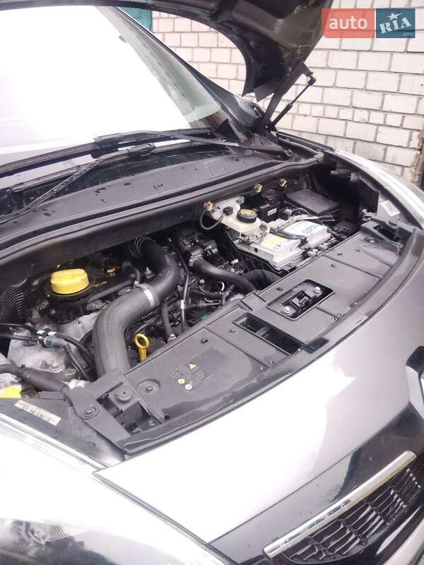 Минивэн Renault Scenic 2013 в Старой Выжевке фото 26 Минивэн Renault Scenic 2013 в Старой Выжевке