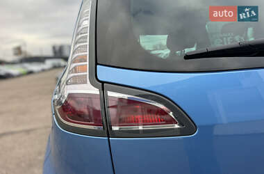 Мінівен Renault Scenic 2012 в Києві