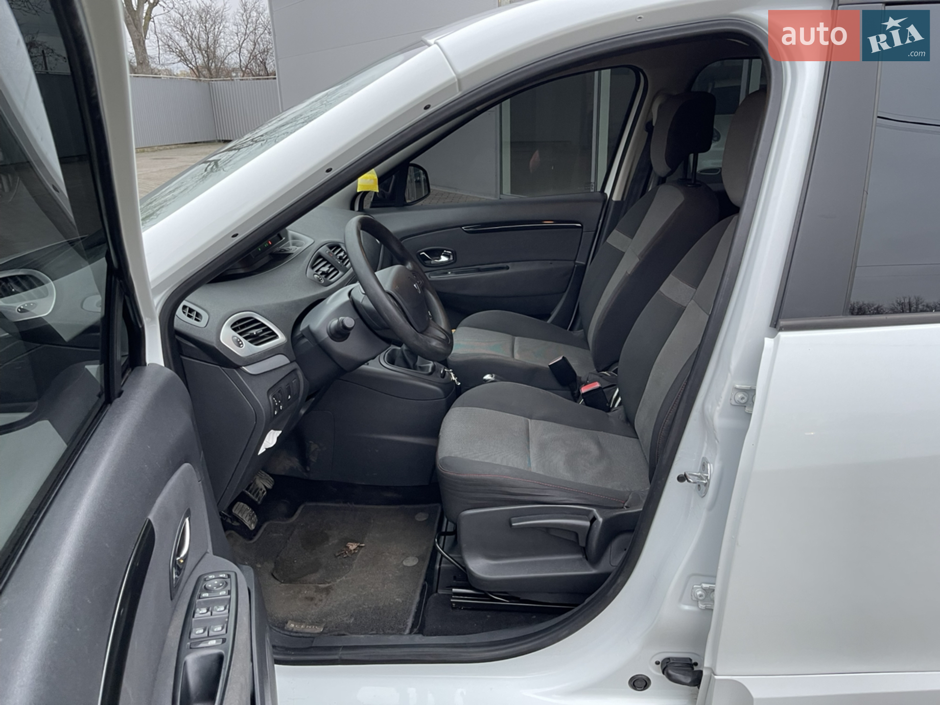 2014 Renault Scenic - мініатюра 19