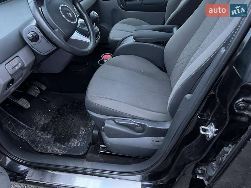 Минивэн Renault Scenic 2009 в Мене