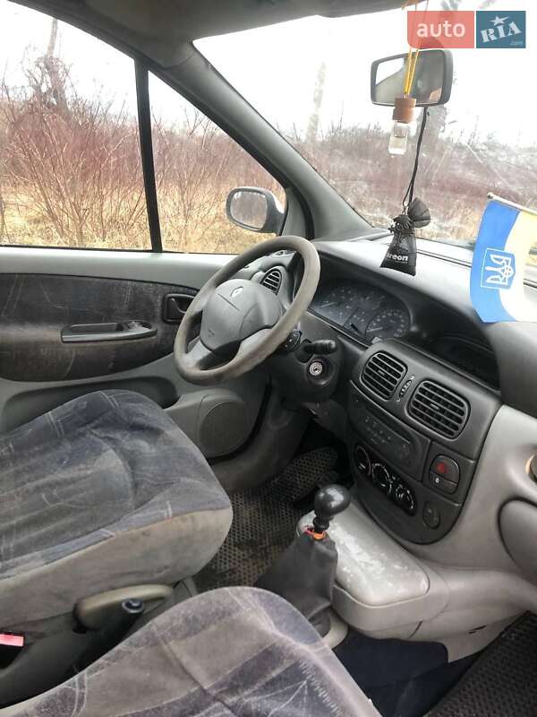 Мінівен Renault Scenic 2001 в Перемишлянах