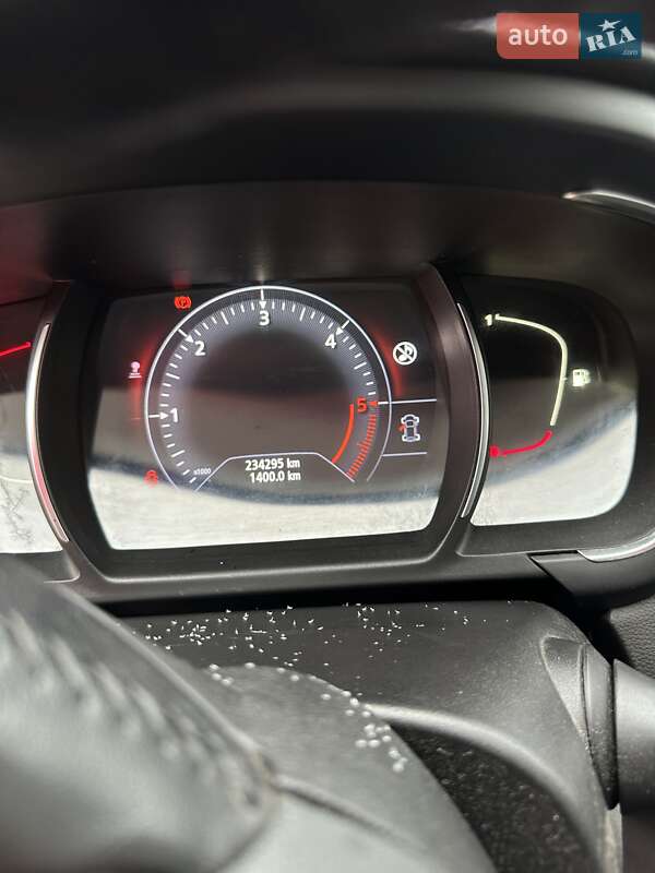 Мінівен Renault Scenic 2017 в Корюківці