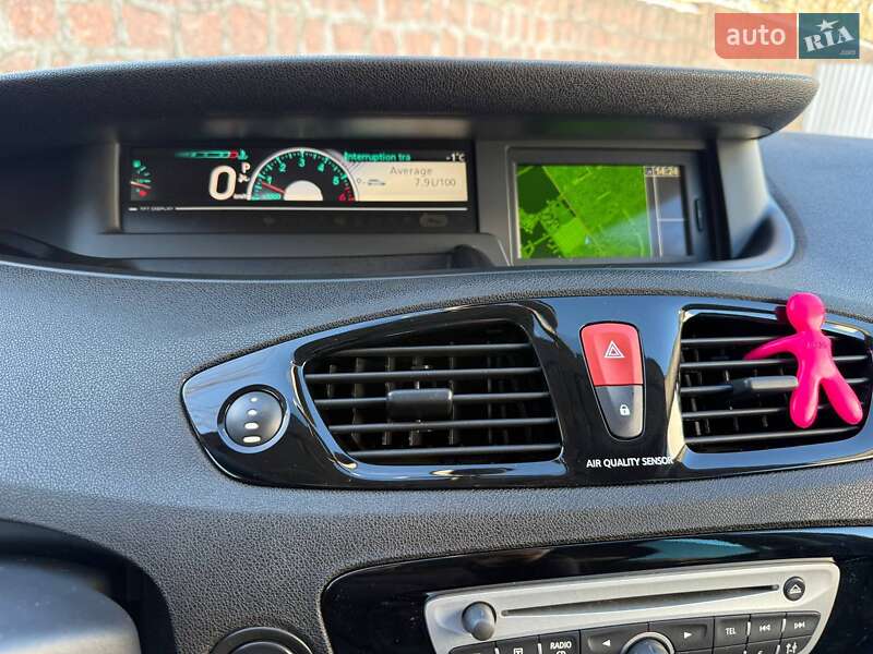 Минивэн Renault Scenic 2011 в Кропивницком