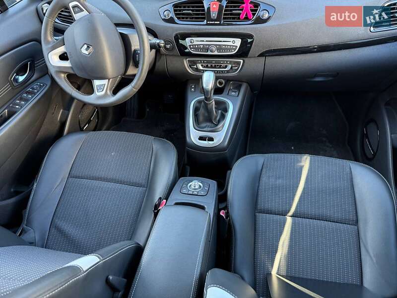 Минивэн Renault Scenic 2011 в Кропивницком