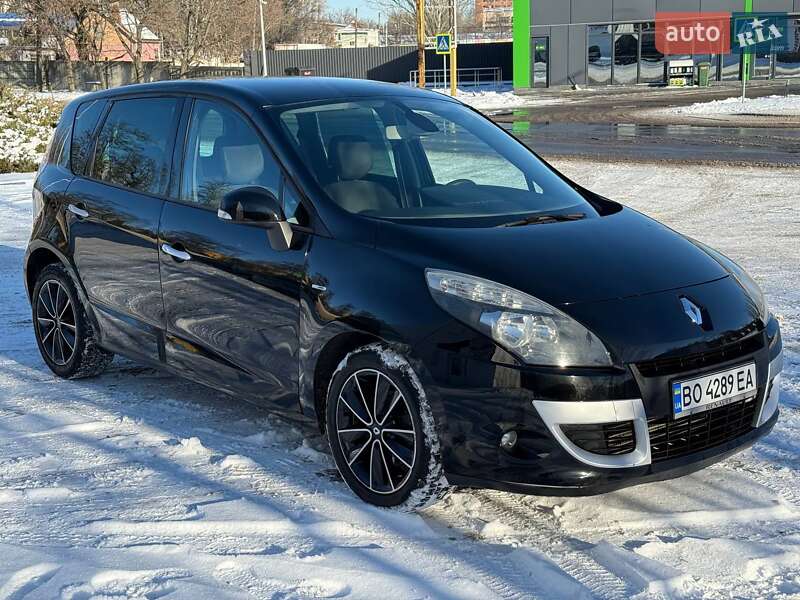 Минивэн Renault Scenic 2011 в Кропивницком