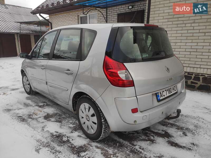 Минивэн Renault Scenic 2008 в Луцке
