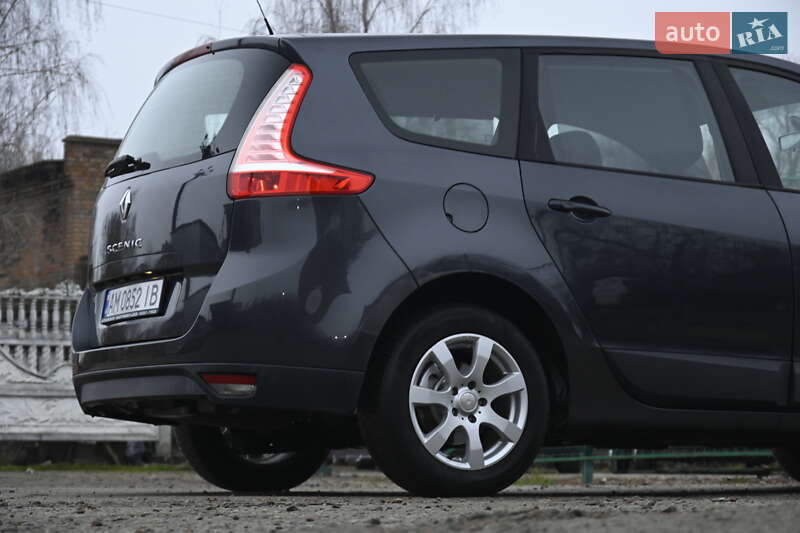 Мінівен Renault Scenic 2009 в Бердичеві