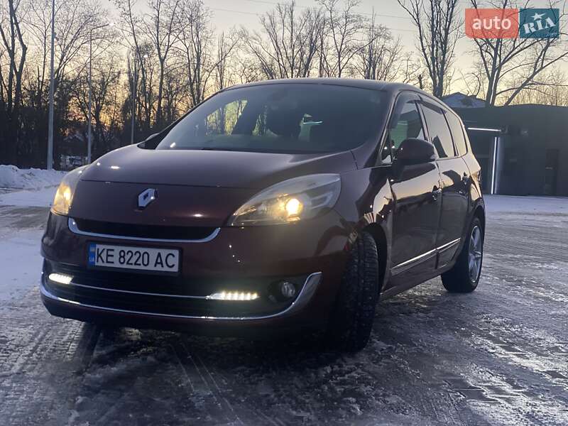 Мінівен Renault Scenic 2012 в Кривому Розі